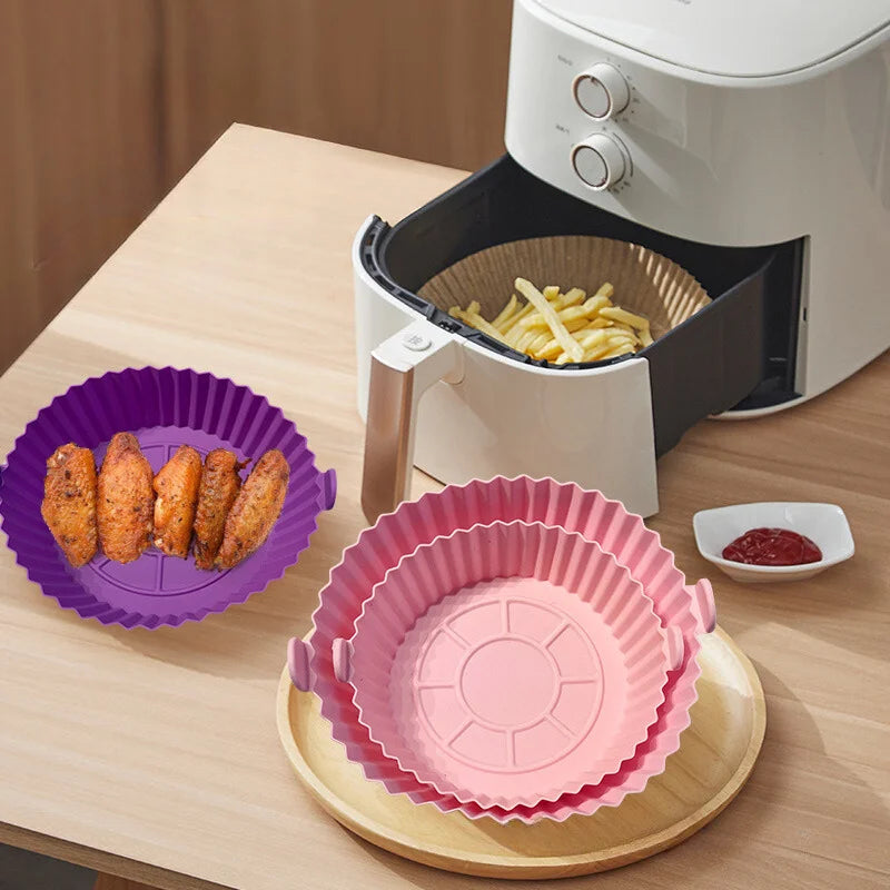 Formas Airfryer com Tamanhos Variados de Silicone Antiaderente para Micro-ondas - Lavável Com Alça -  Kit com 6 formas.