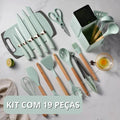 Kit Luxo de Utensílios de Cozinha Com Tábua de Silicone, Espátulas, Facas  & Tesoura - Kit com 19 Peças